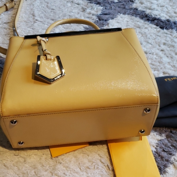 Authentic Fendi 2Jours Small Tote - Picture 8 of 8